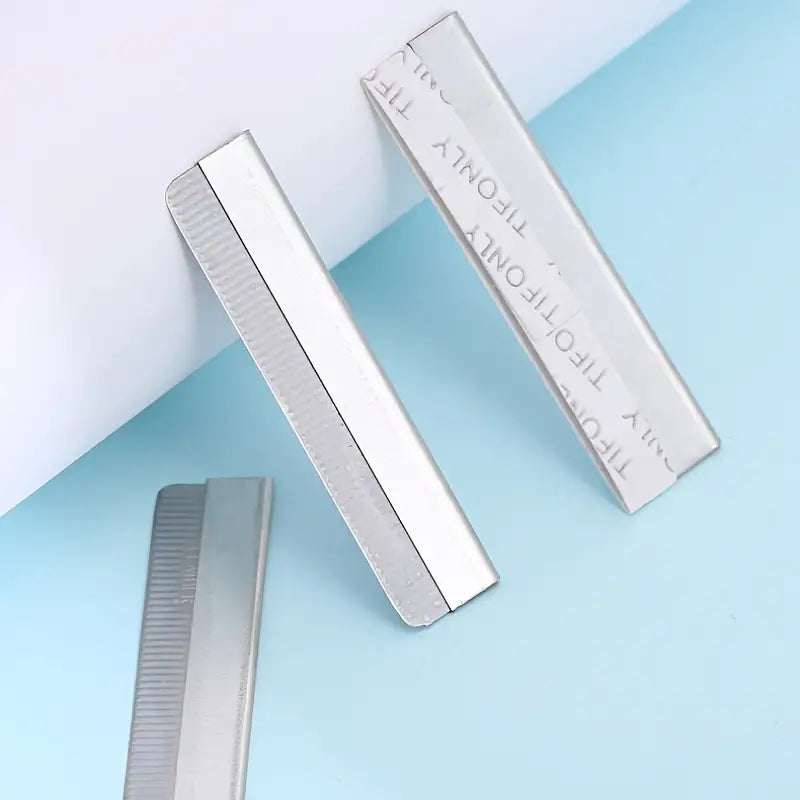 The Silk-Skin™ Precision Exfoliator